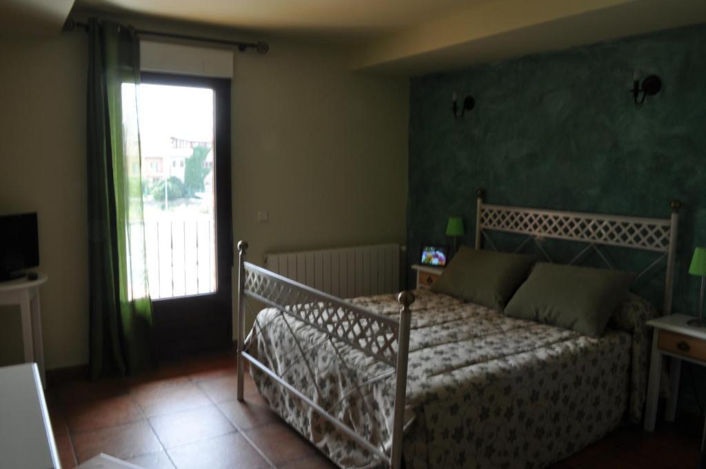 Hotel Langa Cerezo de Abajo 部屋 写真
